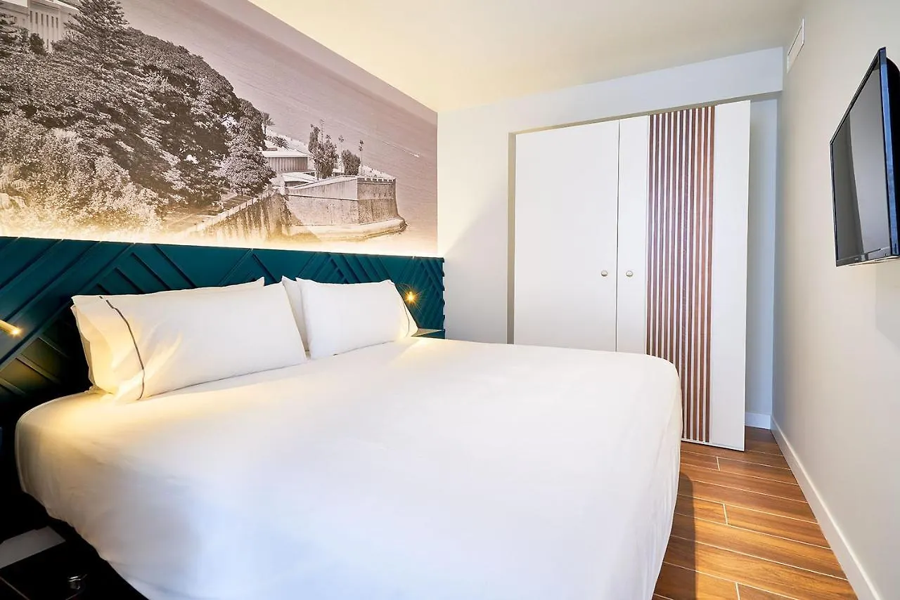 Apartamento Tandem Torres de Cádiz Suites