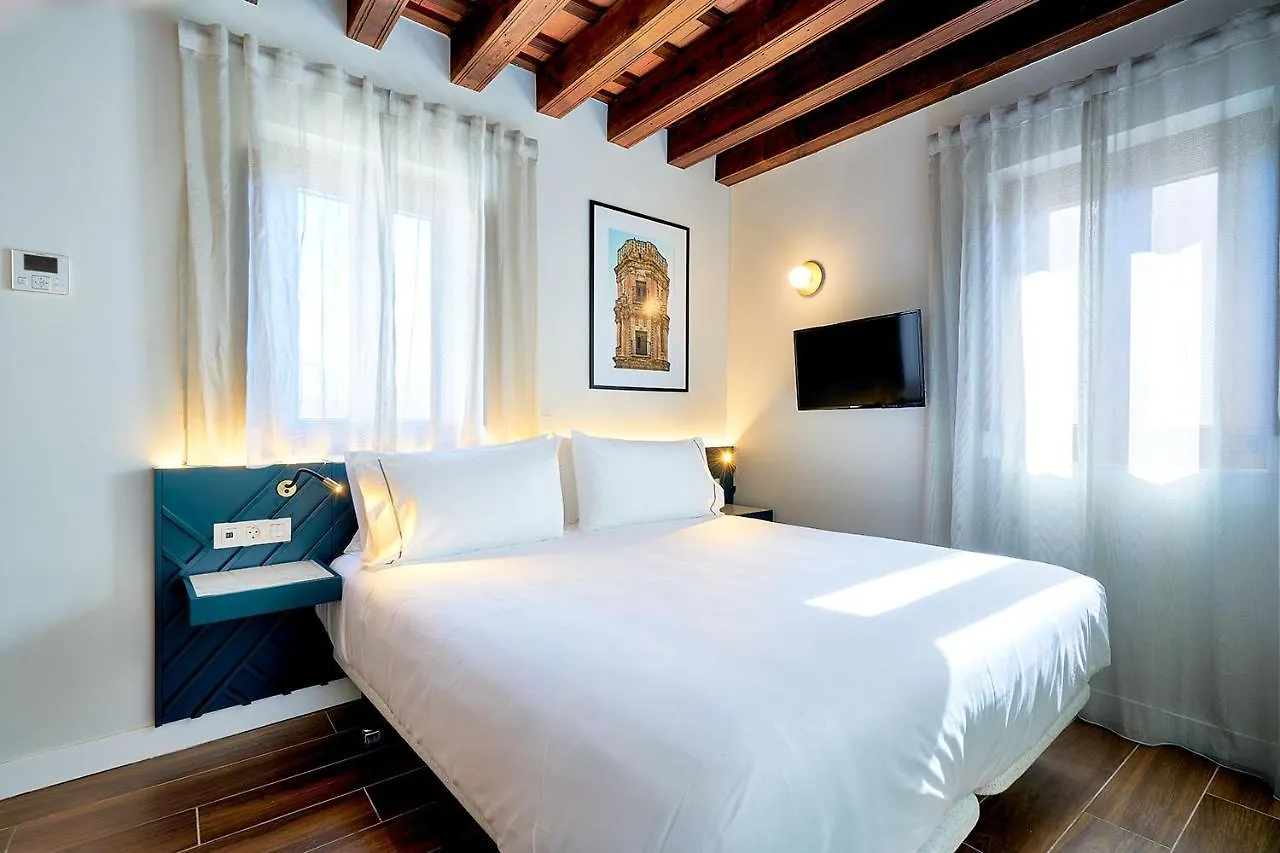 Apartamento Tandem Torres de Cádiz Suites