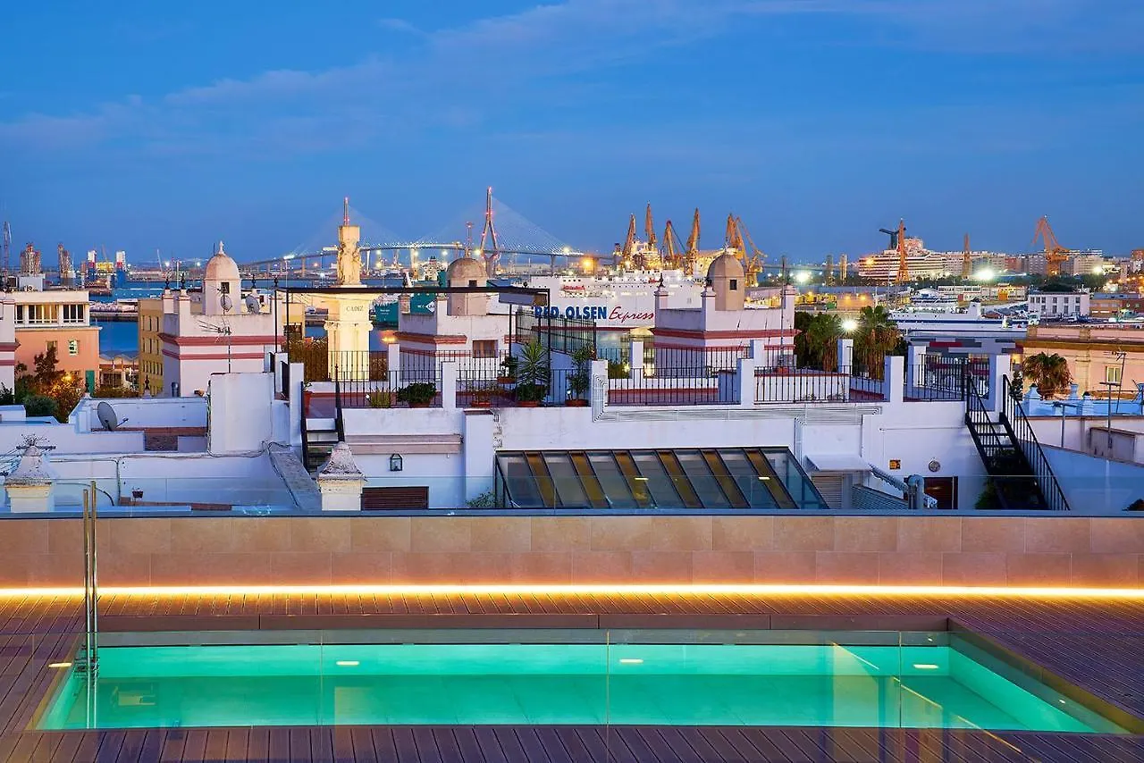 Tandem Torres de Cádiz Suites Apartamento