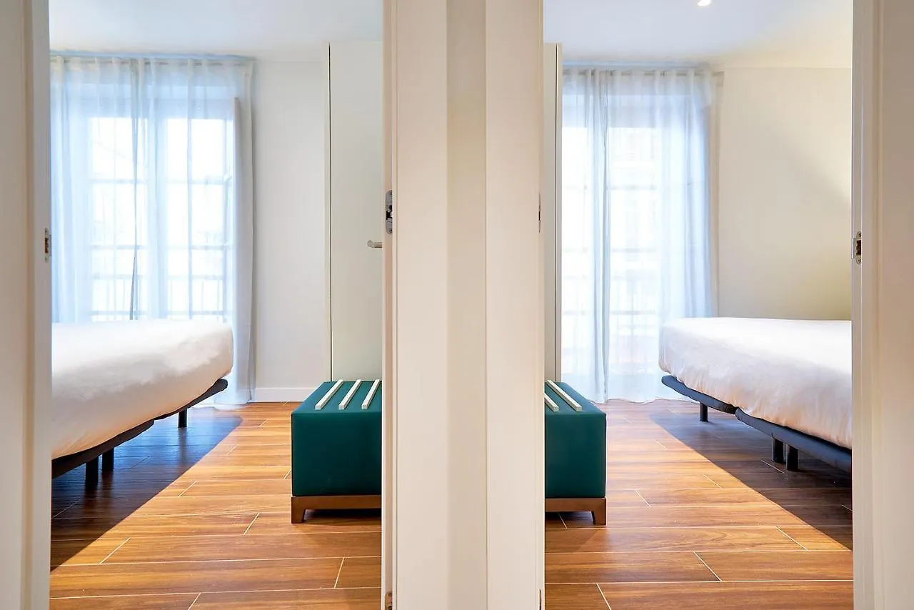 Tandem Torres De Cadiz Suites 0*,  Španělsko