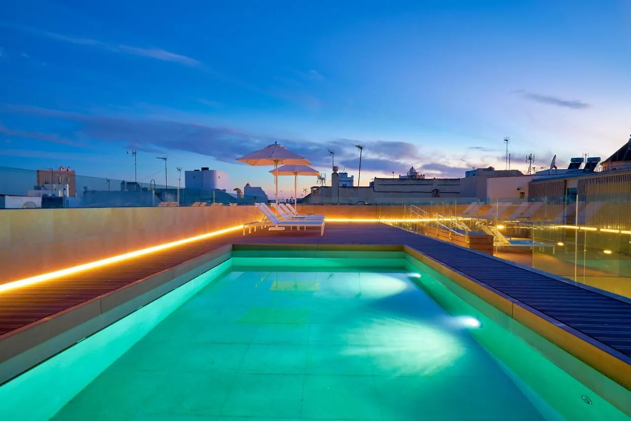 Apartamento Tandem Torres de Cádiz Suites